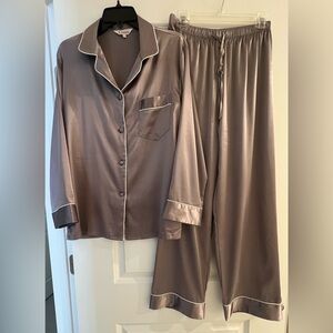 Elegant Silk Pajama Set in Taupe